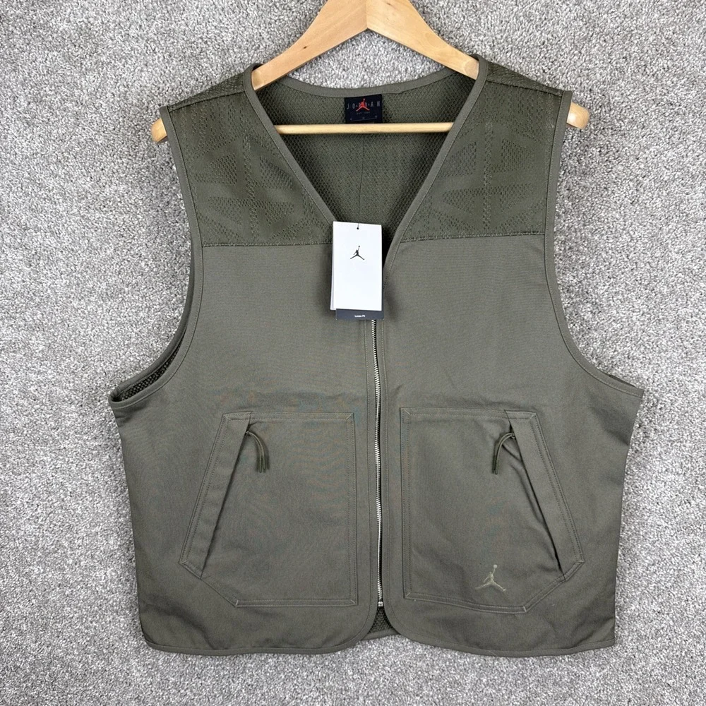 Nike Jordan Essential Vest Olive Green HF9327-222 Men's Medium‎ NEW
